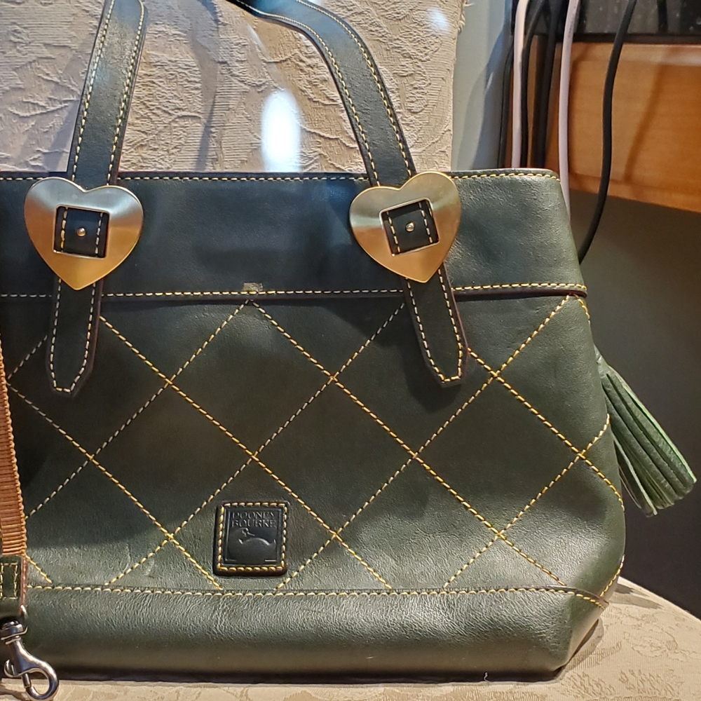 Purse - Picture 3 of 4